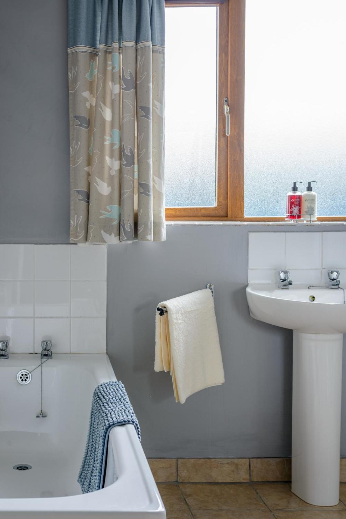 Grove Fort Self Catering Farmhouse Finnis Eksteriør billede