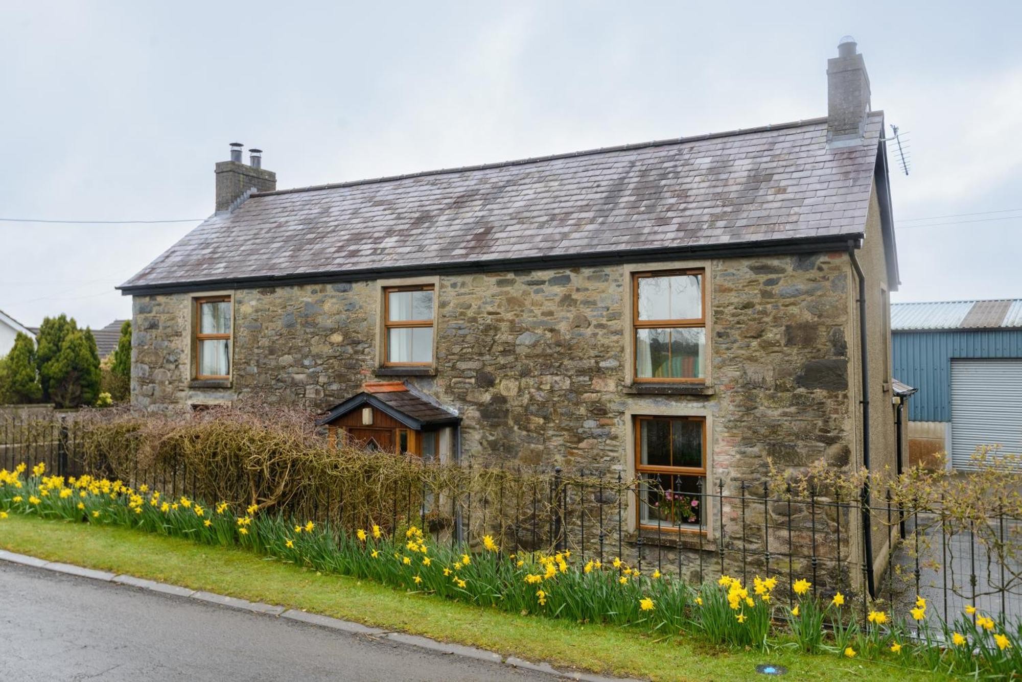 Grove Fort Self Catering Farmhouse Finnis Eksteriør billede