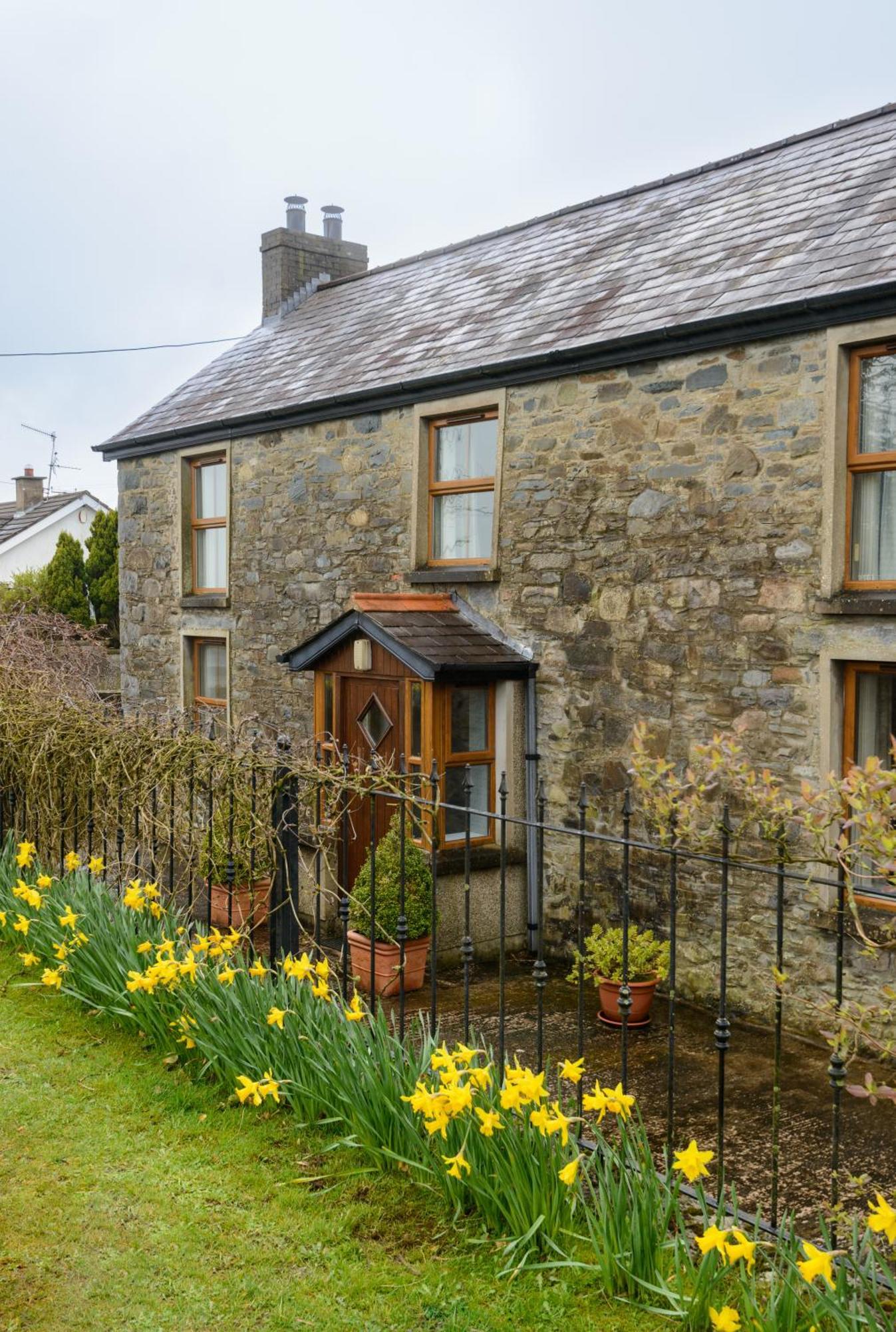 Grove Fort Self Catering Farmhouse Finnis Eksteriør billede